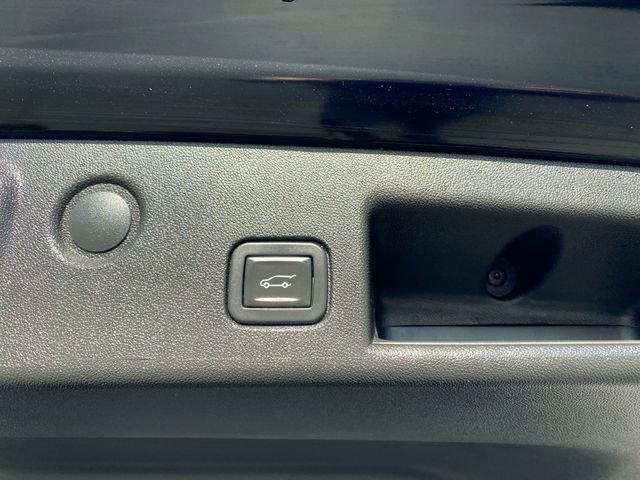 Used 2019 Chevrolet Equinox LT image 32