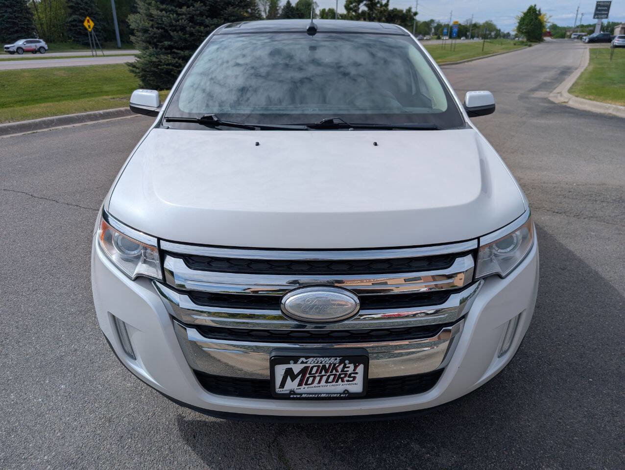 Used 2011 Ford Edge Limited w/ 301A Rapid Spec Order Code AWD/4WD image 4
