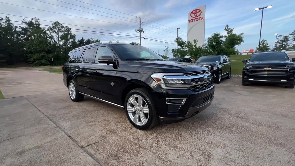 Used 2024 Ford Expedition Max King Ranch image 9