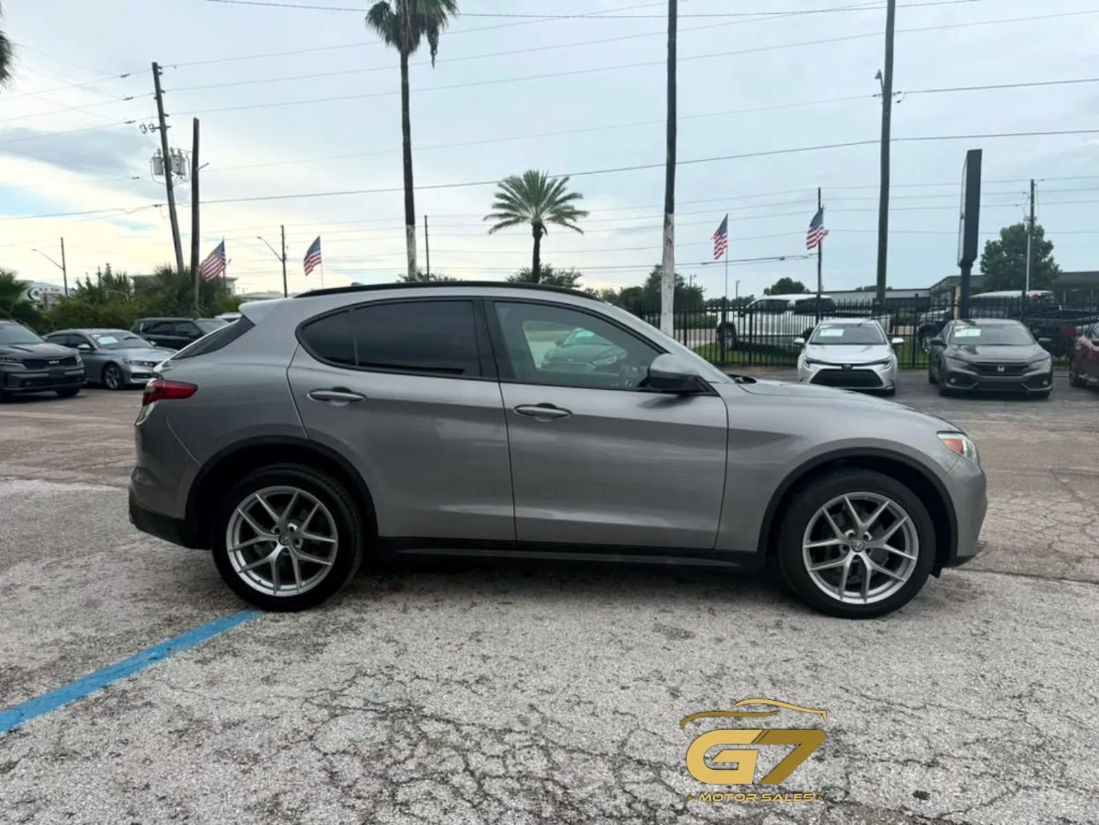 Used 2018 Alfa Romeo Stelvio Ti Sport AWD/4WD image 5