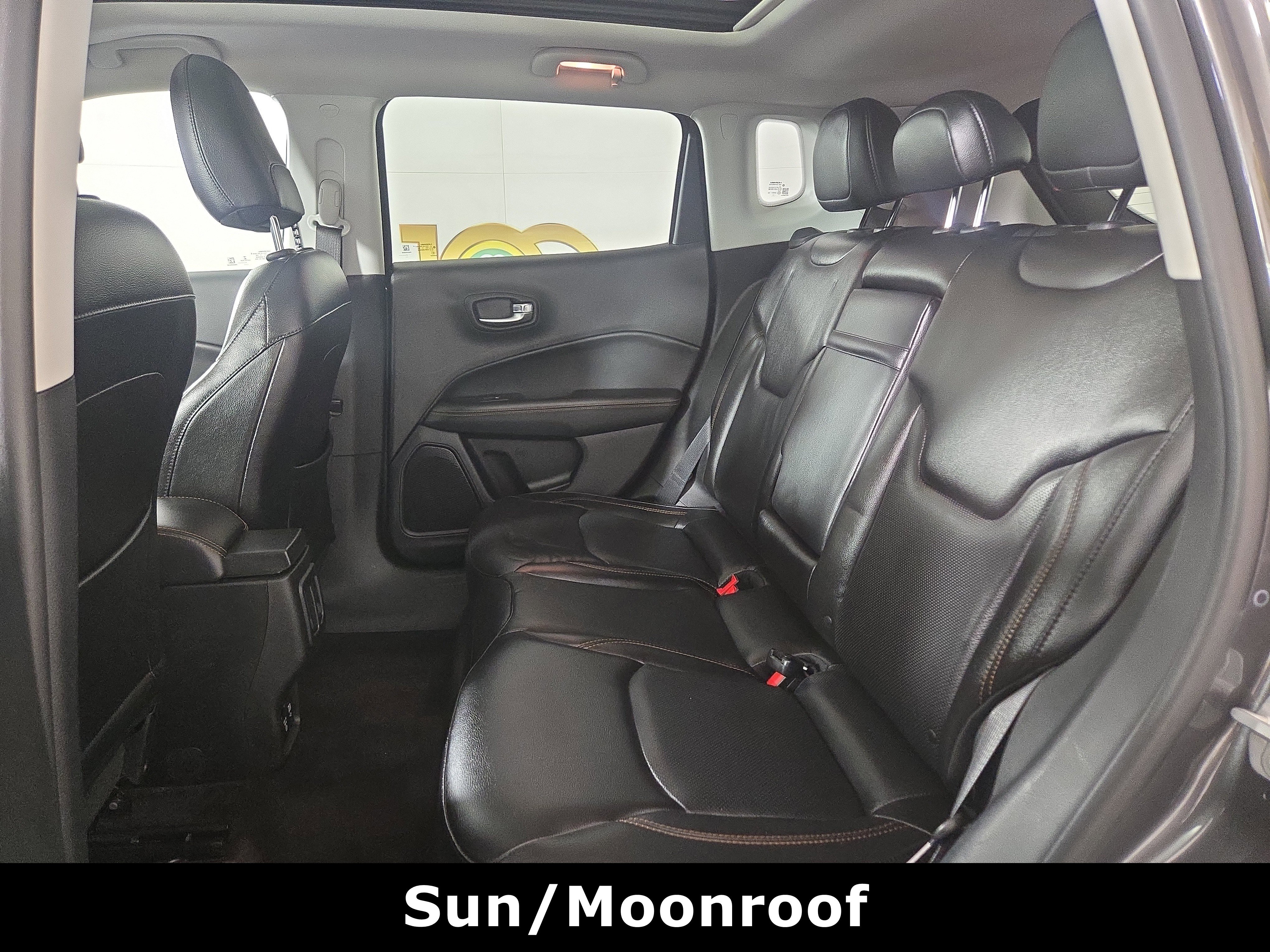 Used 2018 Jeep Compass Limited w/ Navigation Group image 12