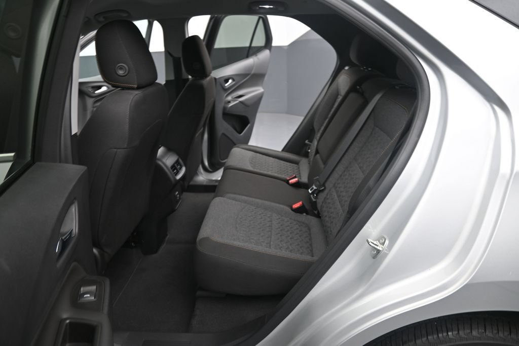 Used 2022 Chevrolet Equinox LT AWD/4WD image 15