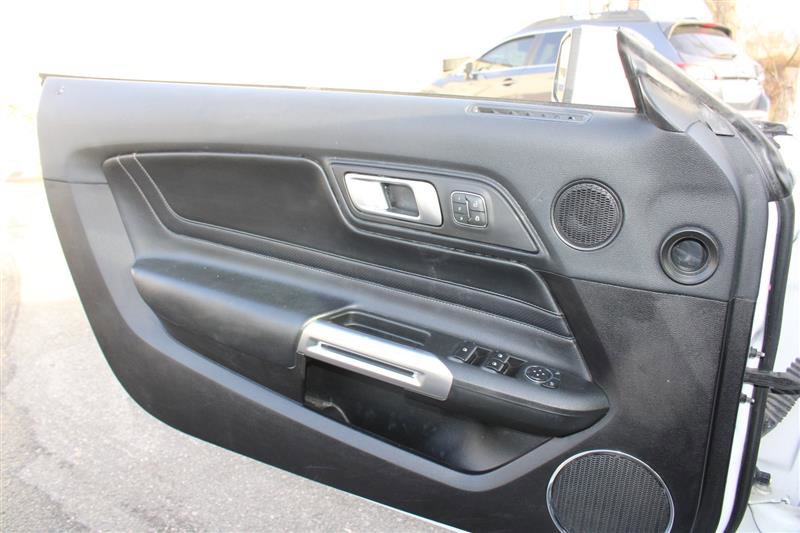 Used 2022 Ford Mustang GT Premium w/ GT Performance Package RWD image 12
