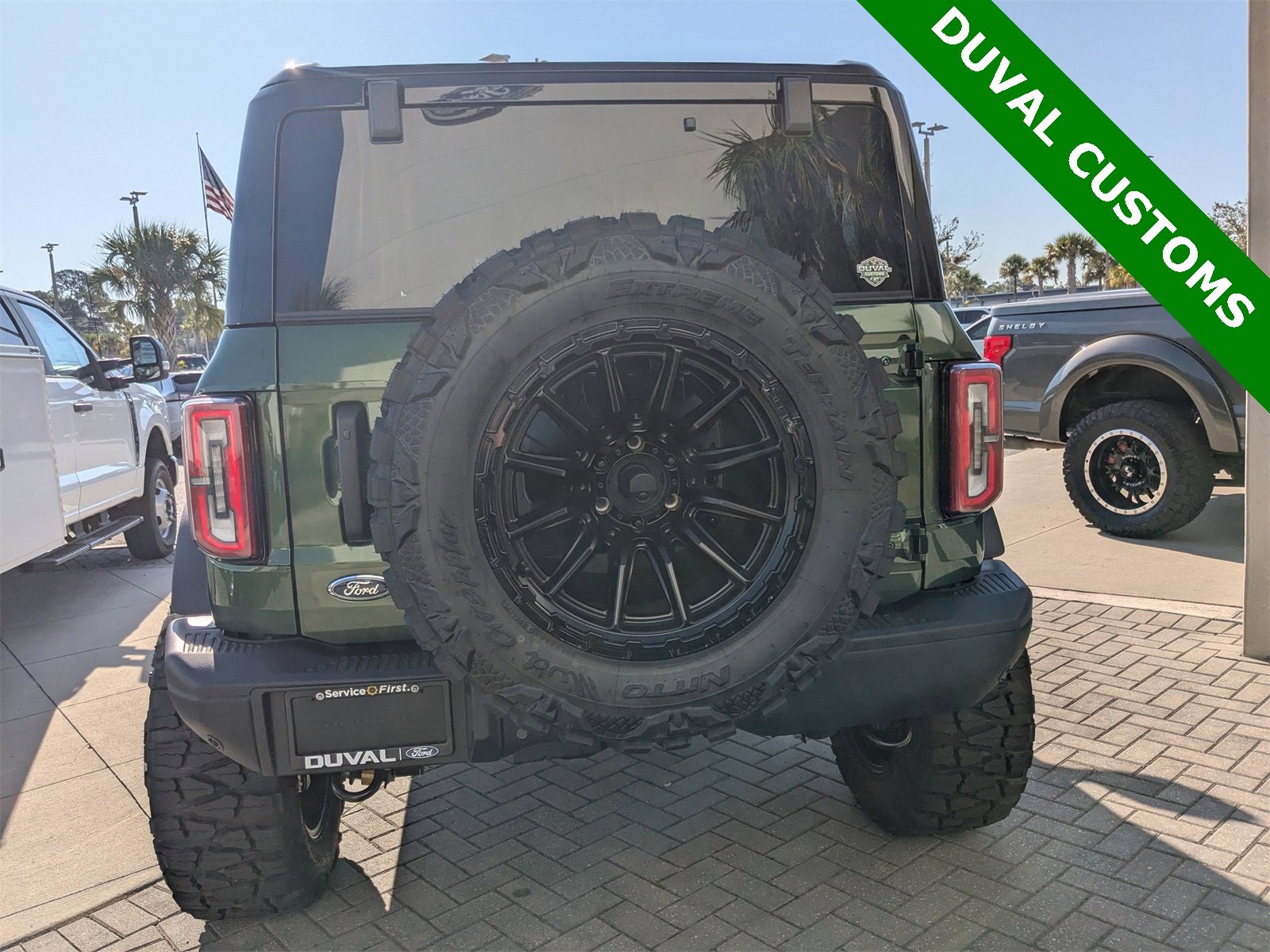 New 2025 Ford Bronco Badlands image 4