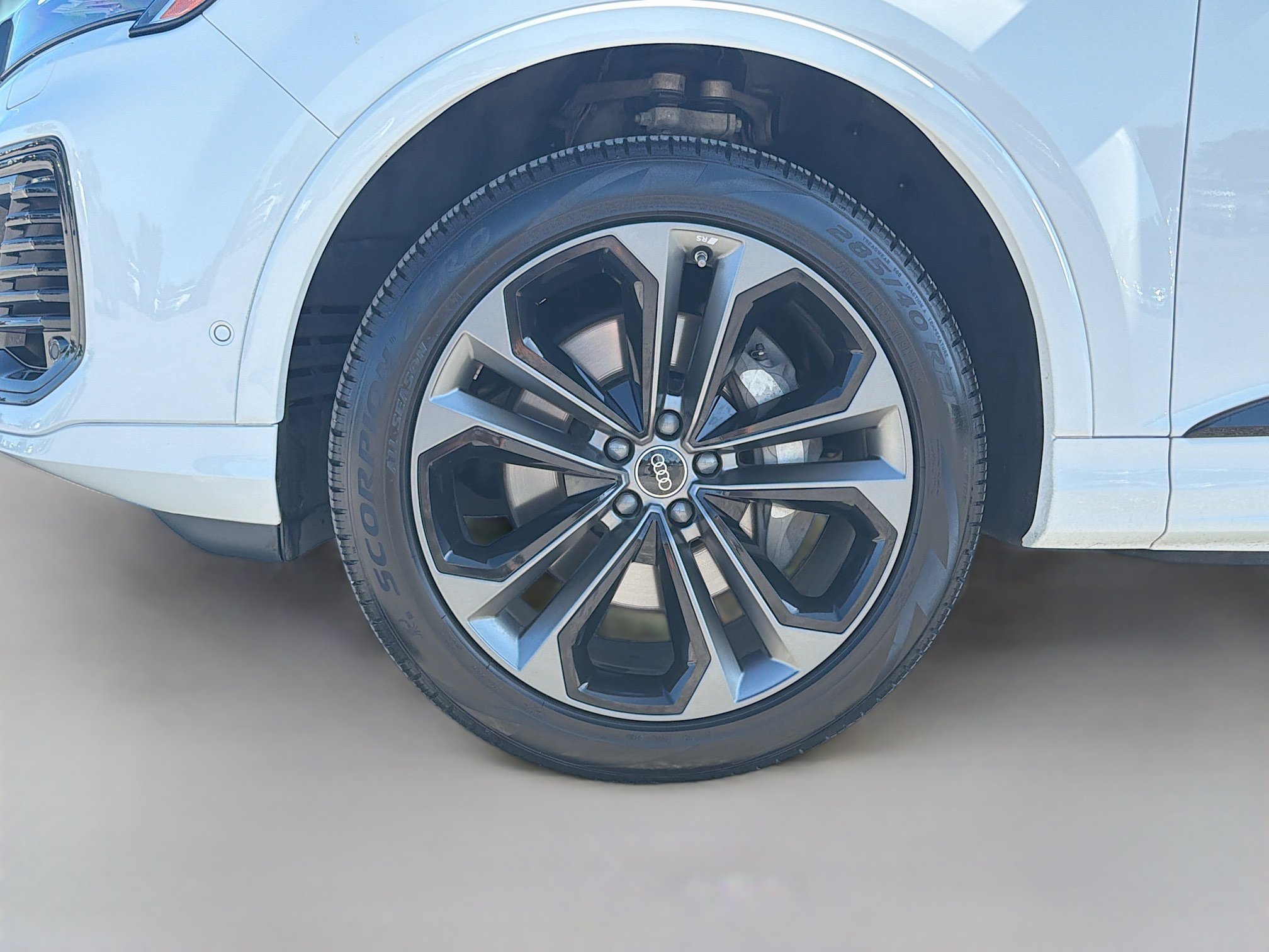 Used 2025 Audi Q7 3.0T Premium Plus AWD/4WD image 43