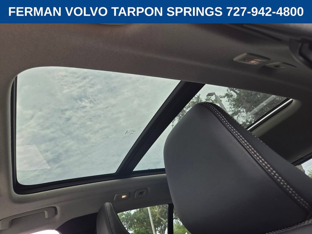 New 2026 Volvo XC40 B4 Core FWD image 23