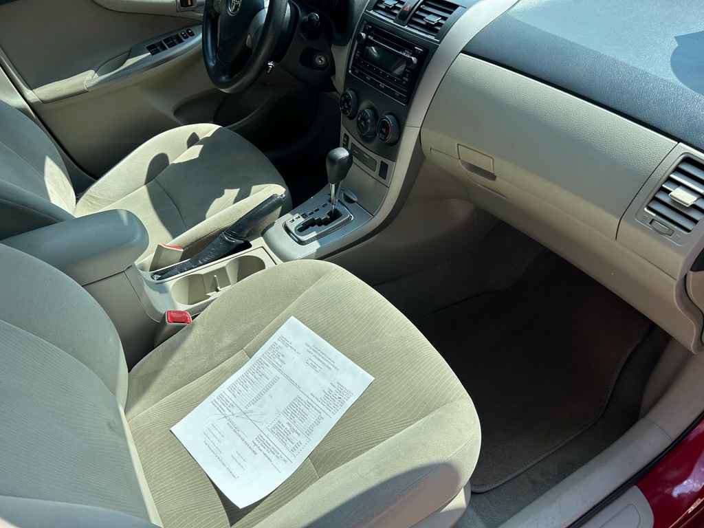 Used 2012 Toyota Corolla LE FWD image 15