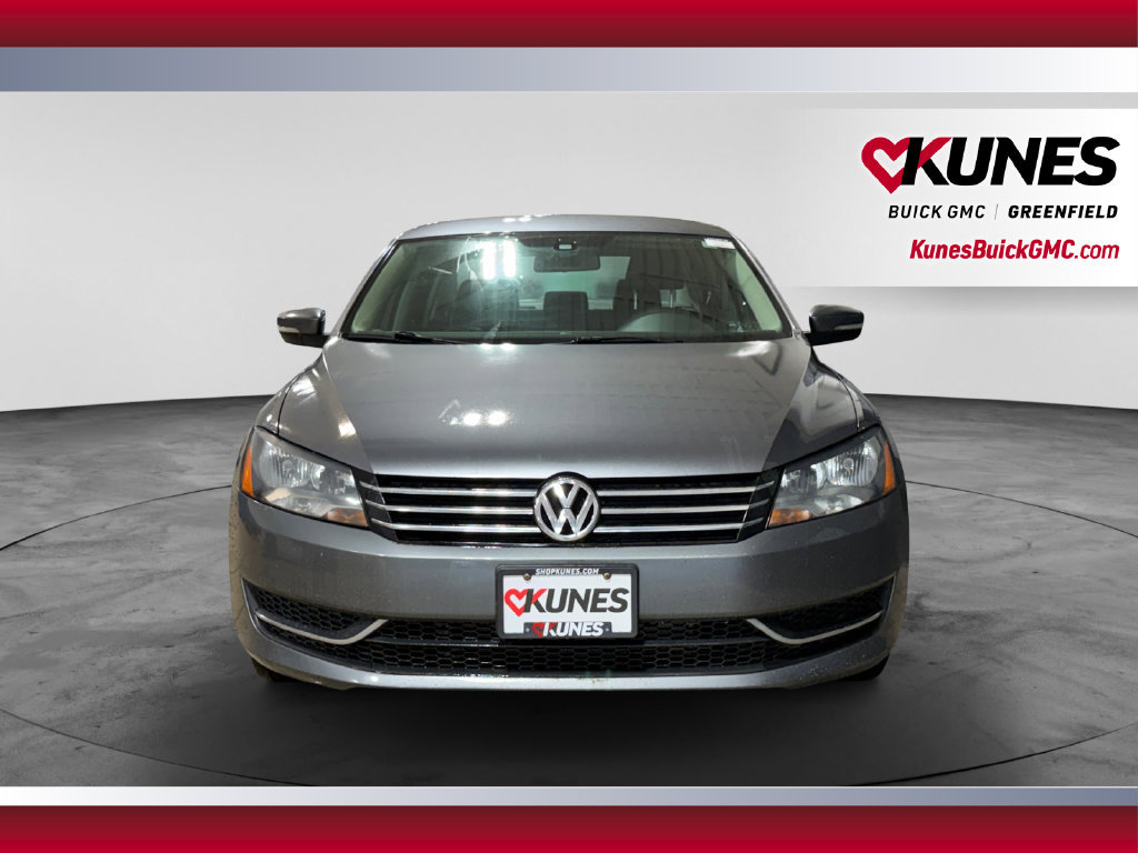 Used 2013 Volkswagen Passat 2.5 S FWD image 2