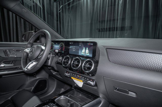 Certified 2026 Mercedes-Benz GLA 250 image 15