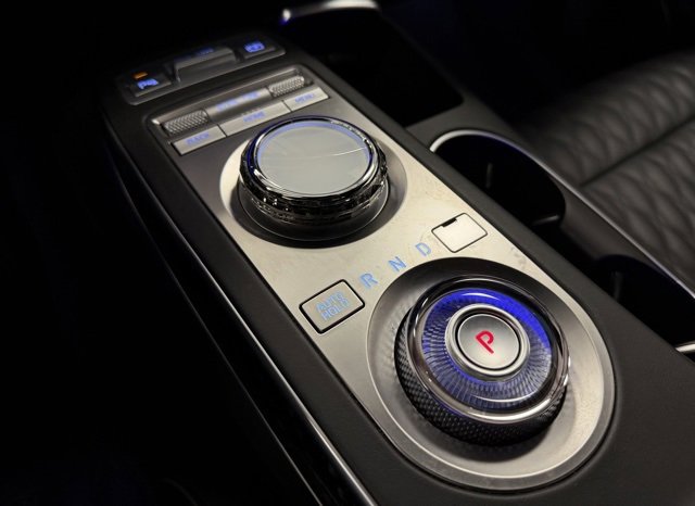 Used 2024 Genesis GV70 3.5T Sport w/ Sport Prestige Package image 20