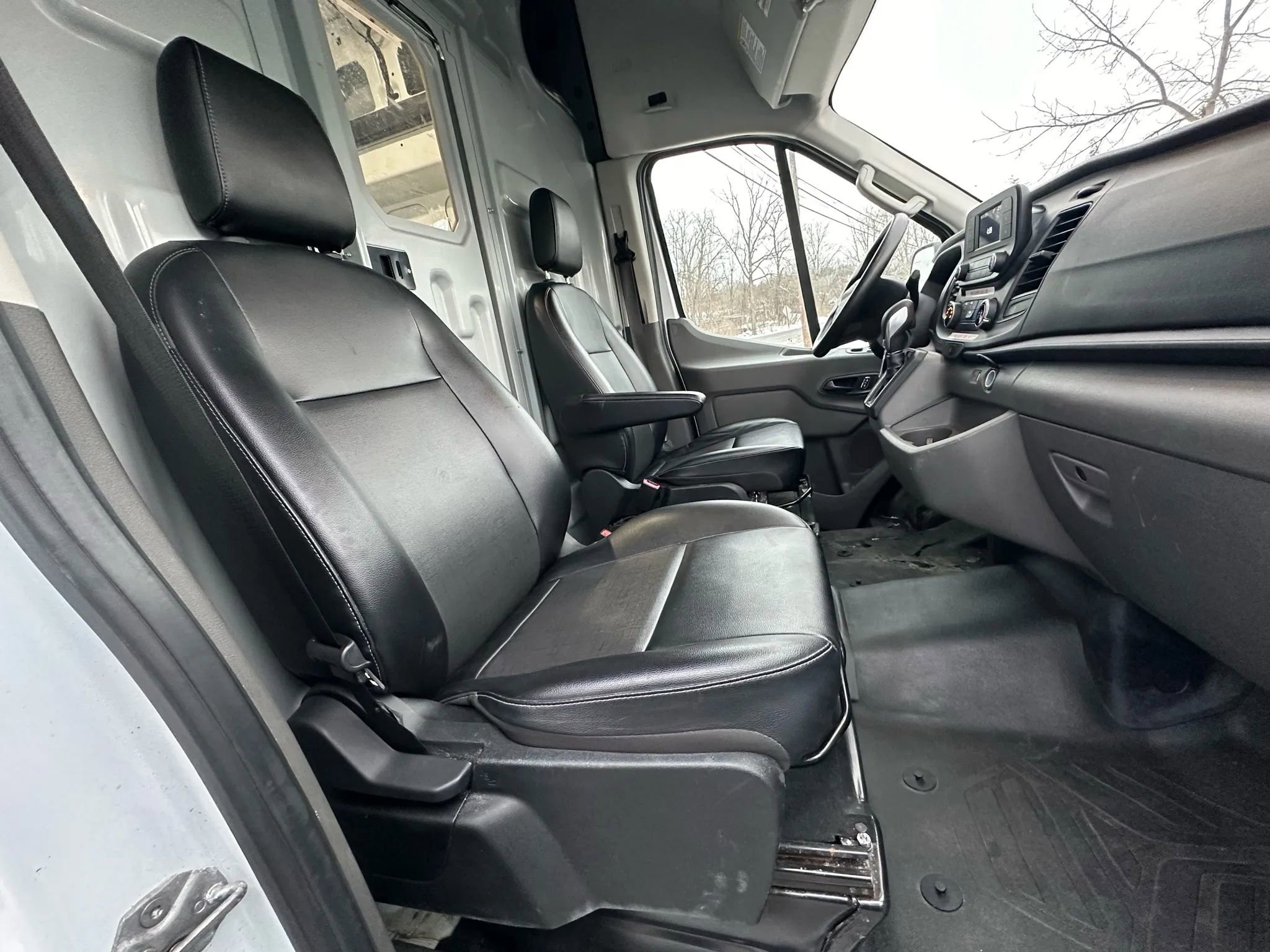 Used 2024 Ford Transit 250 148 High Roof Extended AWD image 11