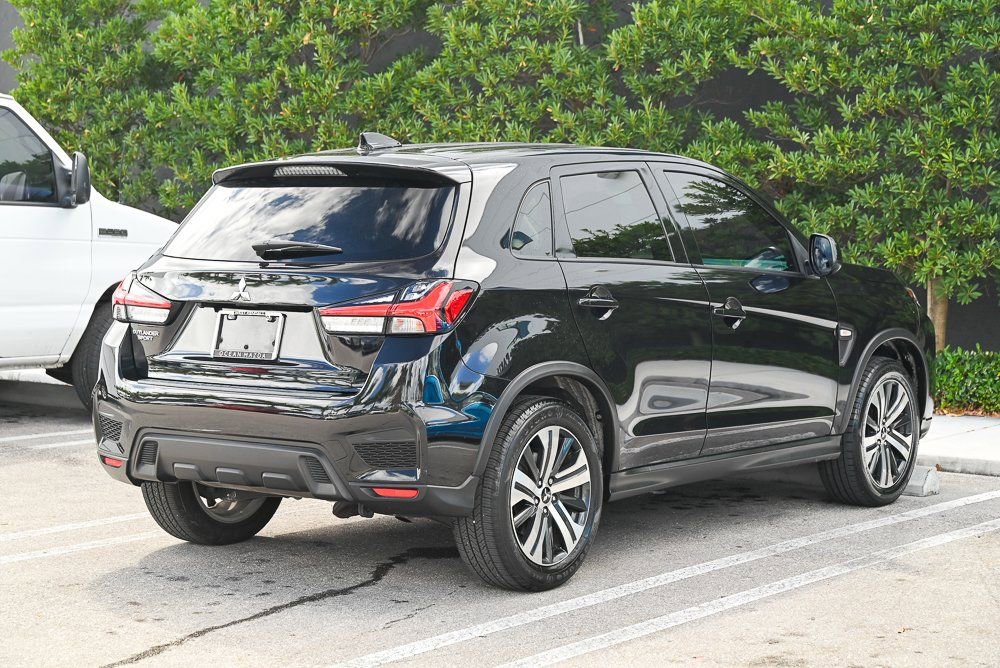 Used 2022 Mitsubishi Outlander Sport ES image 4