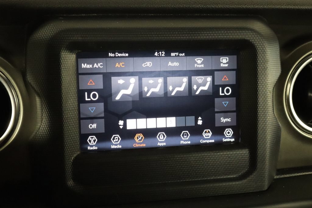 Used 2019 Jeep Wrangler Unlimited Rubicon AWD/4WD image 30