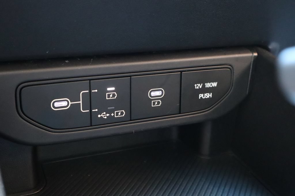 Used 2025 Kia K4 FWD image 27