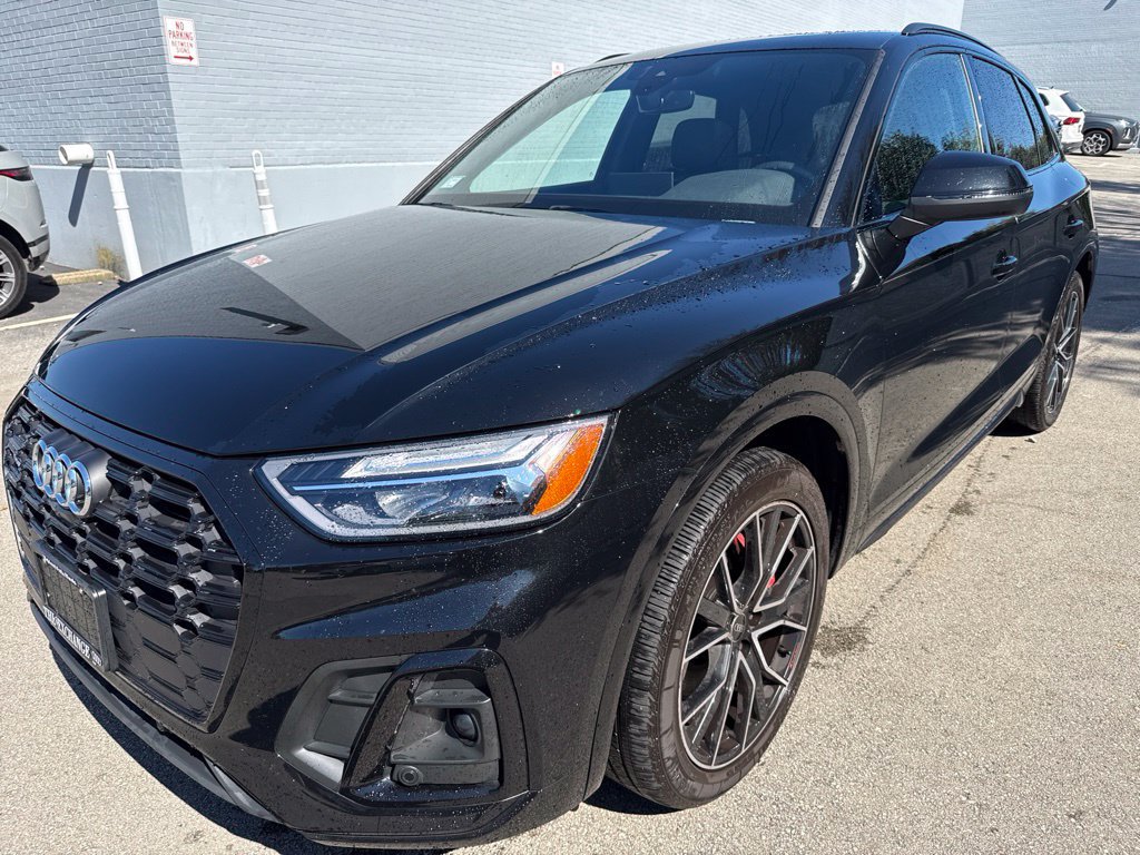 Used 2021 Audi SQ5 Premium Plus w/ Premium Plus Package AWD/4WD image 1