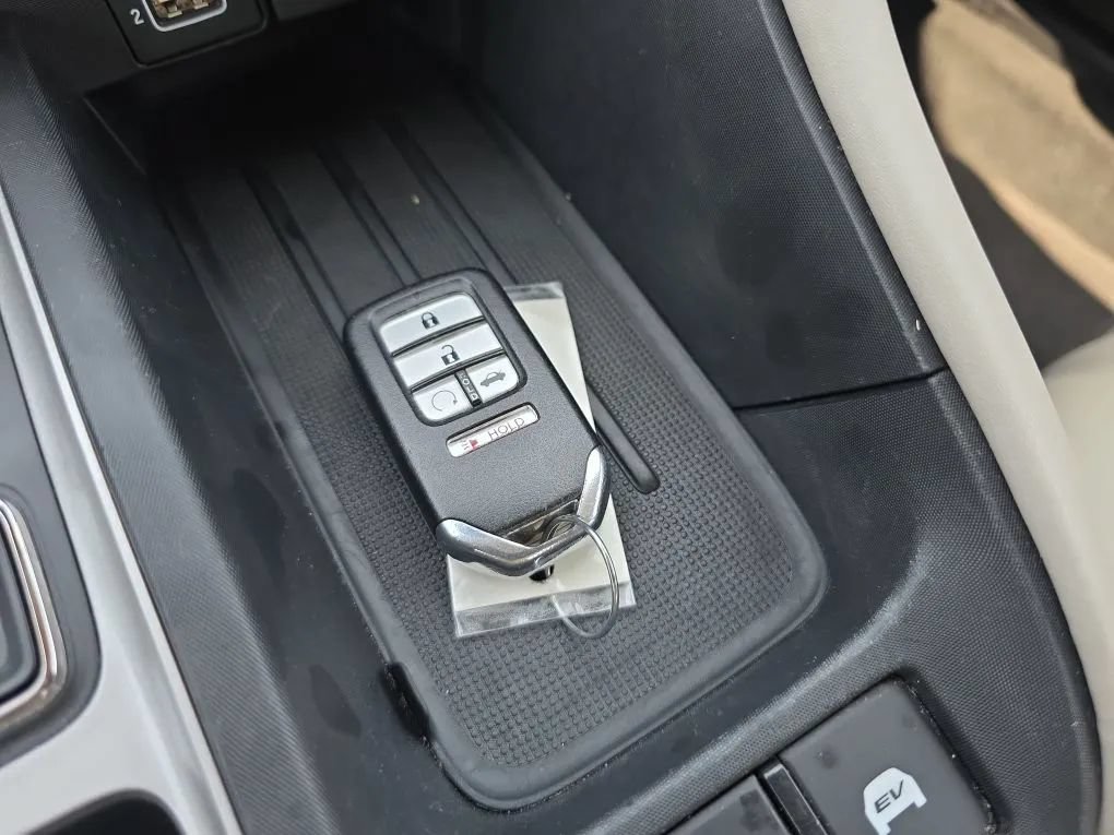 Used 2019 Honda Insight Touring image 39