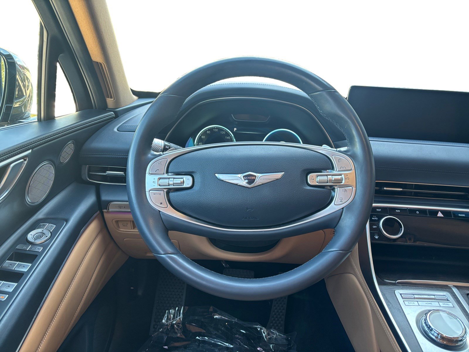 Used 2023 Genesis GV80 2.5T w/ Prestige 20" Package image 12