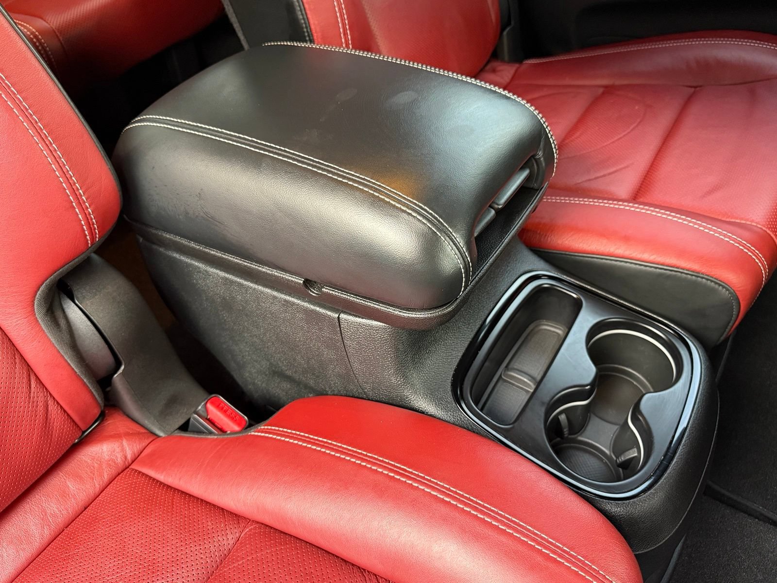 Used 2023 Dodge Durango SRT AWD/4WD image 17