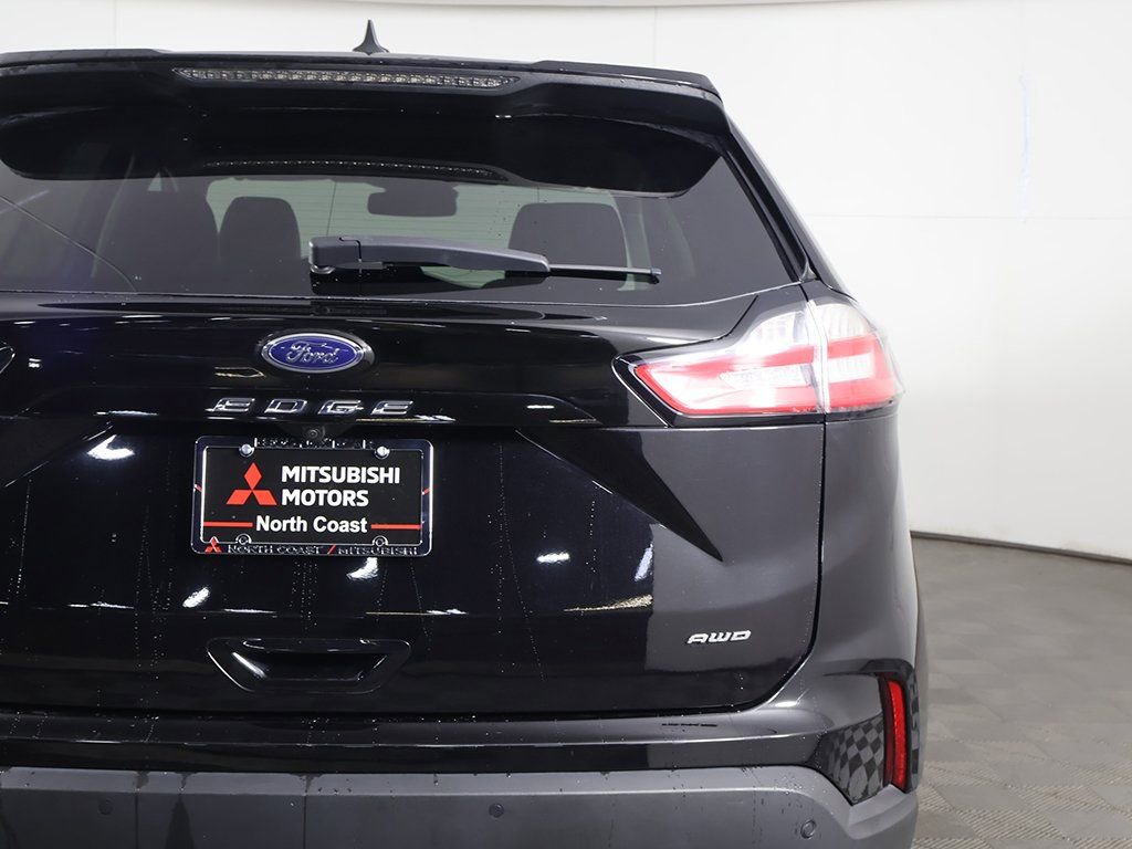 Used 2024 Ford Edge SEL image 16