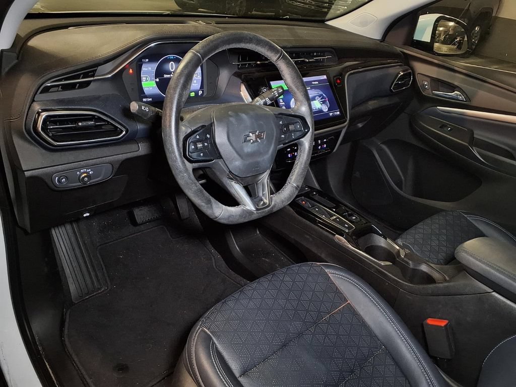 Certified 2022 Chevrolet Bolt EUV Premier FWD image 4