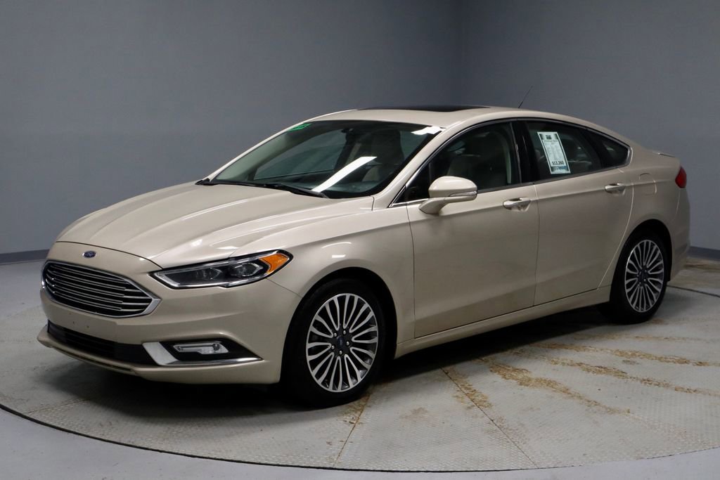 Used 2018 Ford Fusion Titanium image 9