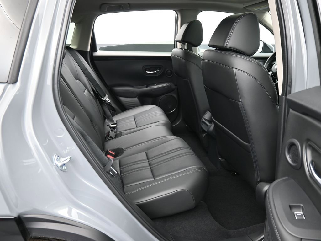 Certified 2026 Honda HR-V EX-L image 37