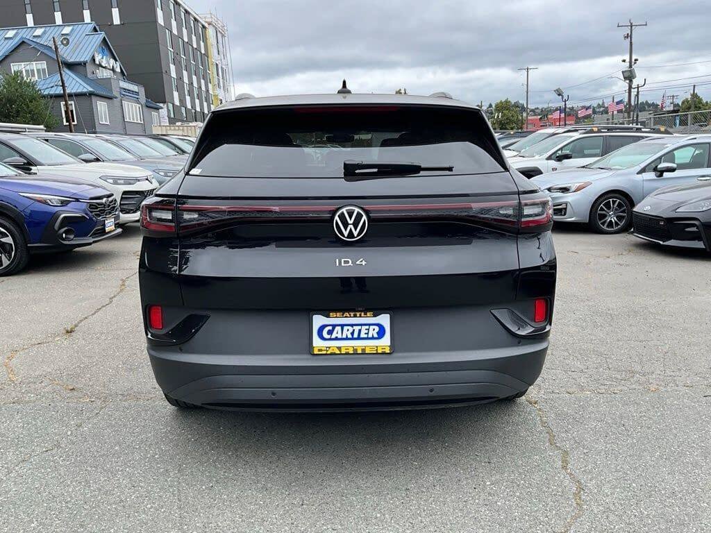 Used 2024 Volkswagen ID.4 2WD image 6