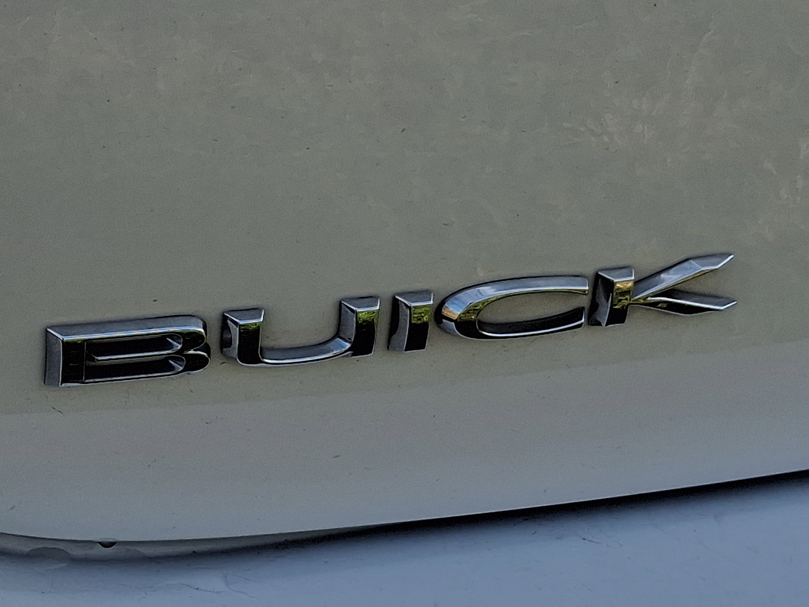 Used 2017 Buick Envision Essence AWD/4WD image 11
