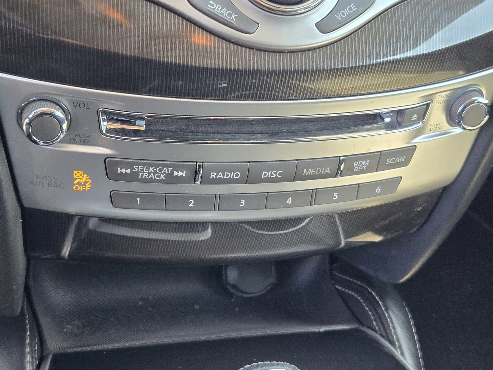 Used 2018 INFINITI QX60 AWD w/ Premium Plus Package image 19