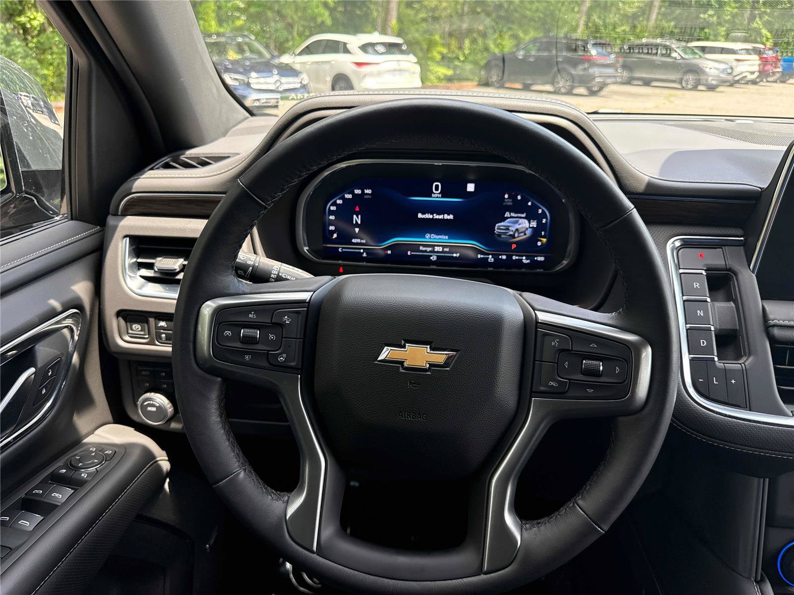 Used 2023 Chevrolet Tahoe Premier AWD/4WD image 18