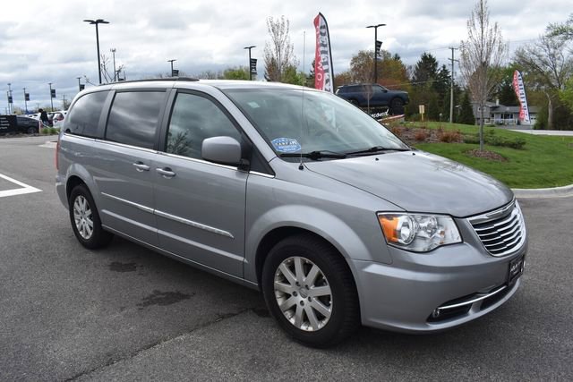 Used 2016 Chrysler Town & Country Touring