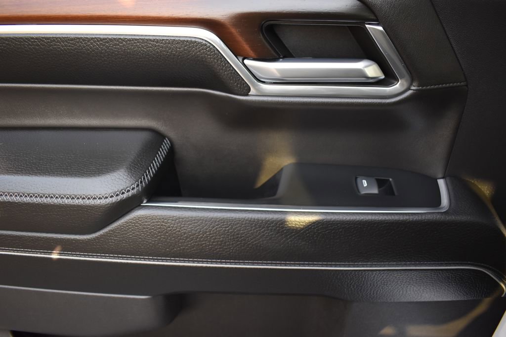 Used 2024 GMC Sierra 1500 Denali w/ Technology Package image 13