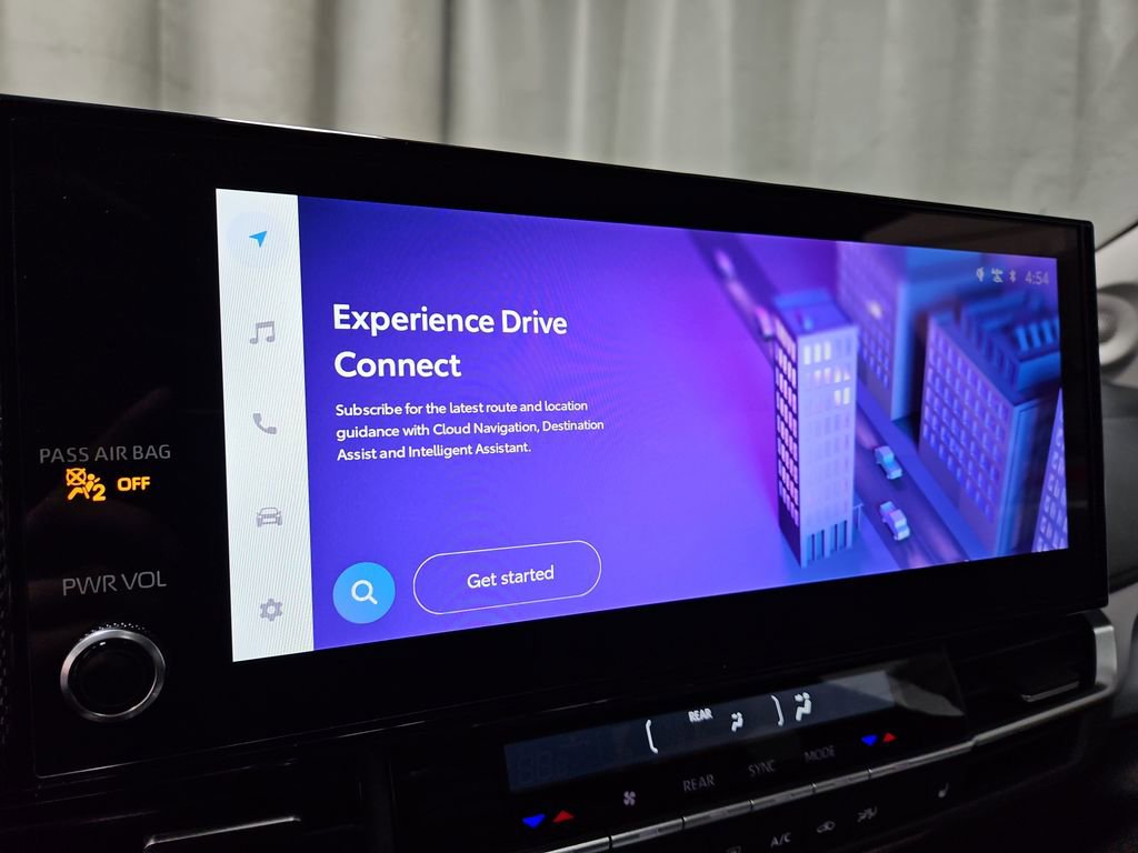 New 2026 Toyota Sienna XLE image 17