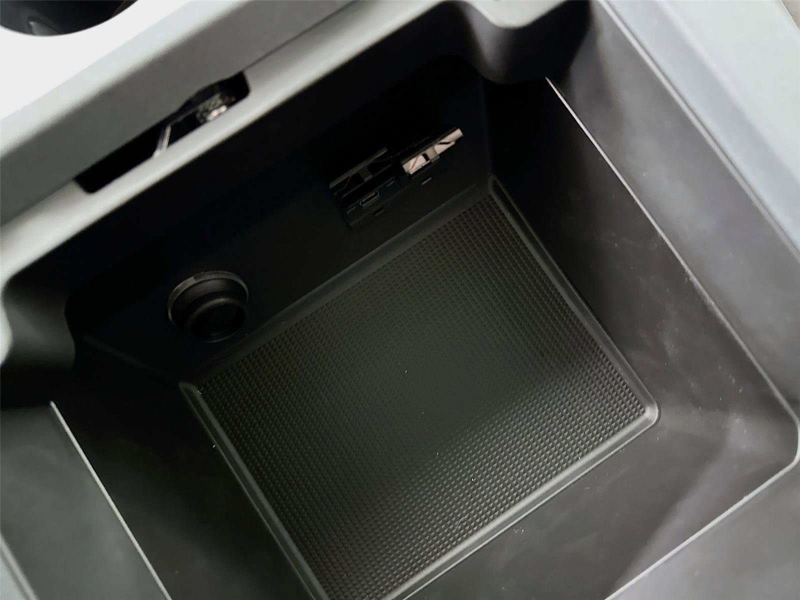 New 2025 INEOS Grenadier Fieldmaster Edition image 30