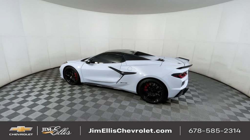 Used 2024 Chevrolet Corvette Z06 w/ Battery Protection Package image 7
