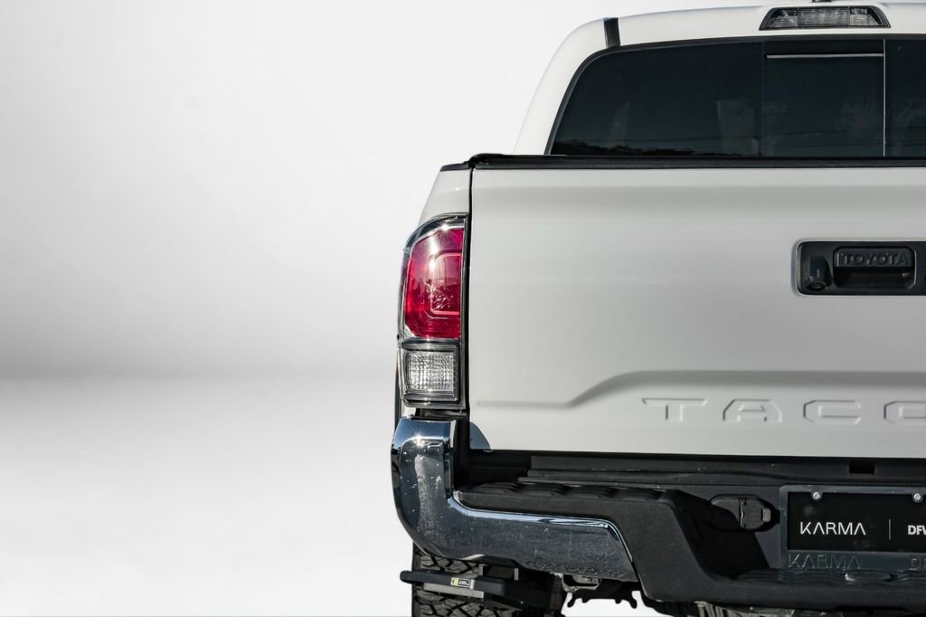 Used 2023 Toyota Tacoma TRD Off-Road image 50