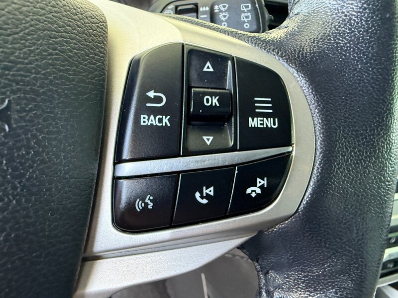 Used 2021 Ford Explorer XLT w/ Equipment Group 202A RWD image 20