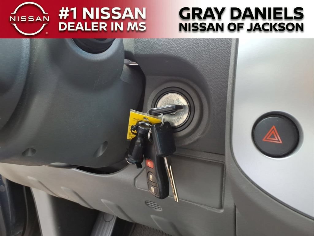 Used 2019 Nissan Frontier SV w/ Value Truck Package RWD image 15