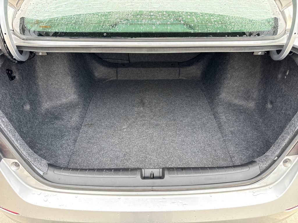 Used 2019 Honda Accord EX image 27