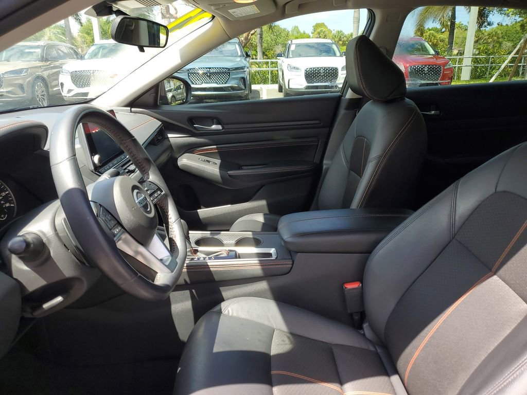 Used 2021 Nissan Altima 2.5 SR w/ SR Premium Package FWD image 20