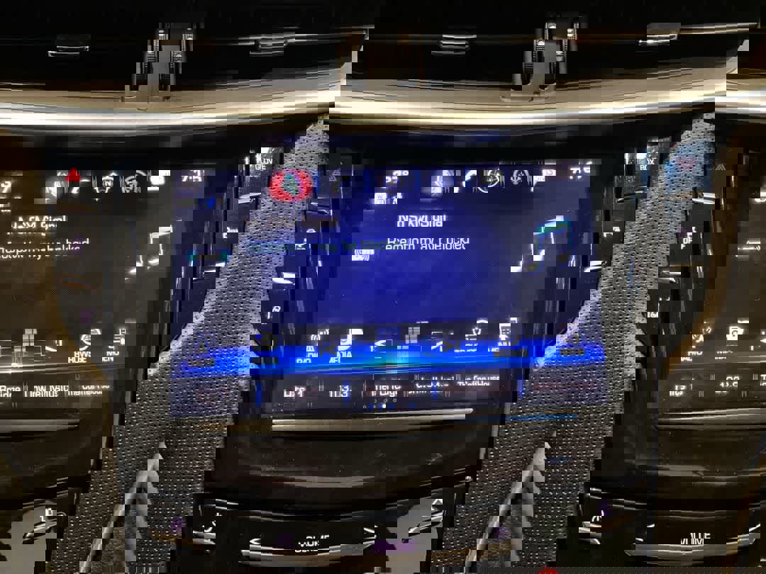 Used 2017 Cadillac XTS Luxury w/ Driver Awareness Package image 19