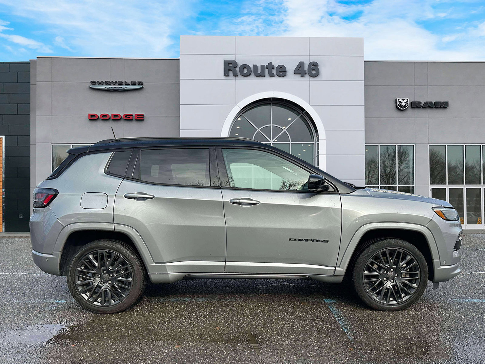 Used 2023 Jeep Compass High Altitude w/ Driver Assist Group I image 6