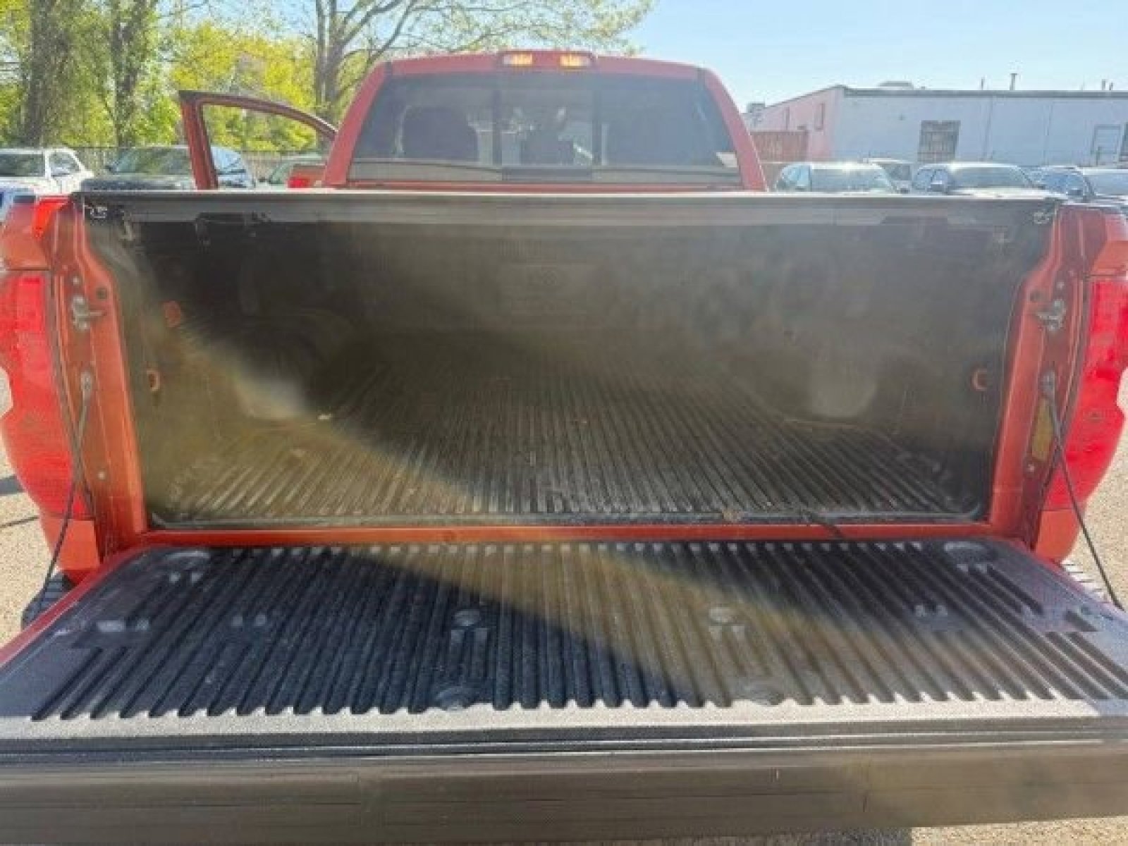 Used 2018 Toyota Tundra SR5 w/ TRD Off Road Package AWD/4WD image 11