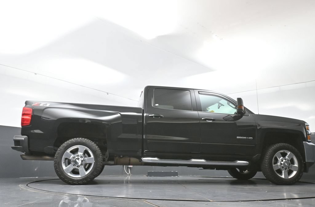 Used 2019 Chevrolet Silverado 2500 LT w/ All Star Edition AWD/4WD image 59