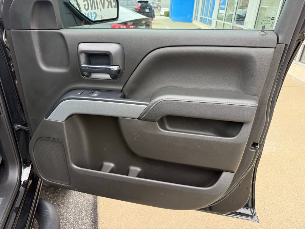Used 2018 Chevrolet Silverado 1500 LT w/ LPO, Black Pack image 43