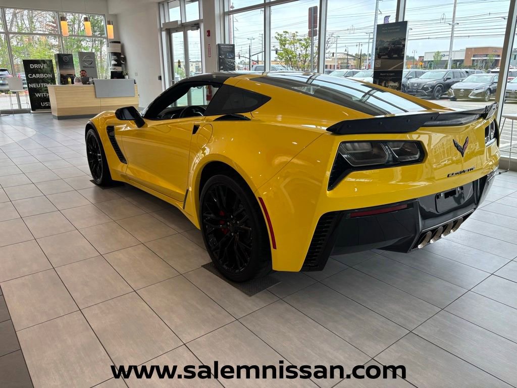 Used 2016 Chevrolet Corvette Z06 w/ 3LZ Preferred Equipment Group RWD image 5