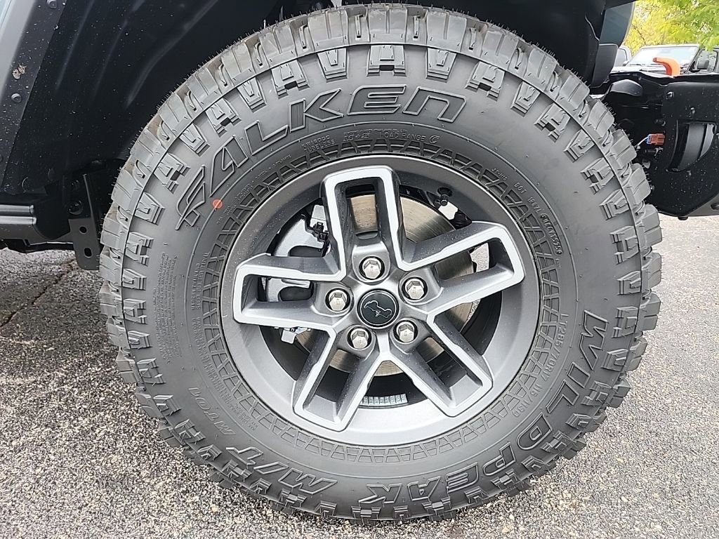 New 2025 Jeep Gladiator Mojave image 9