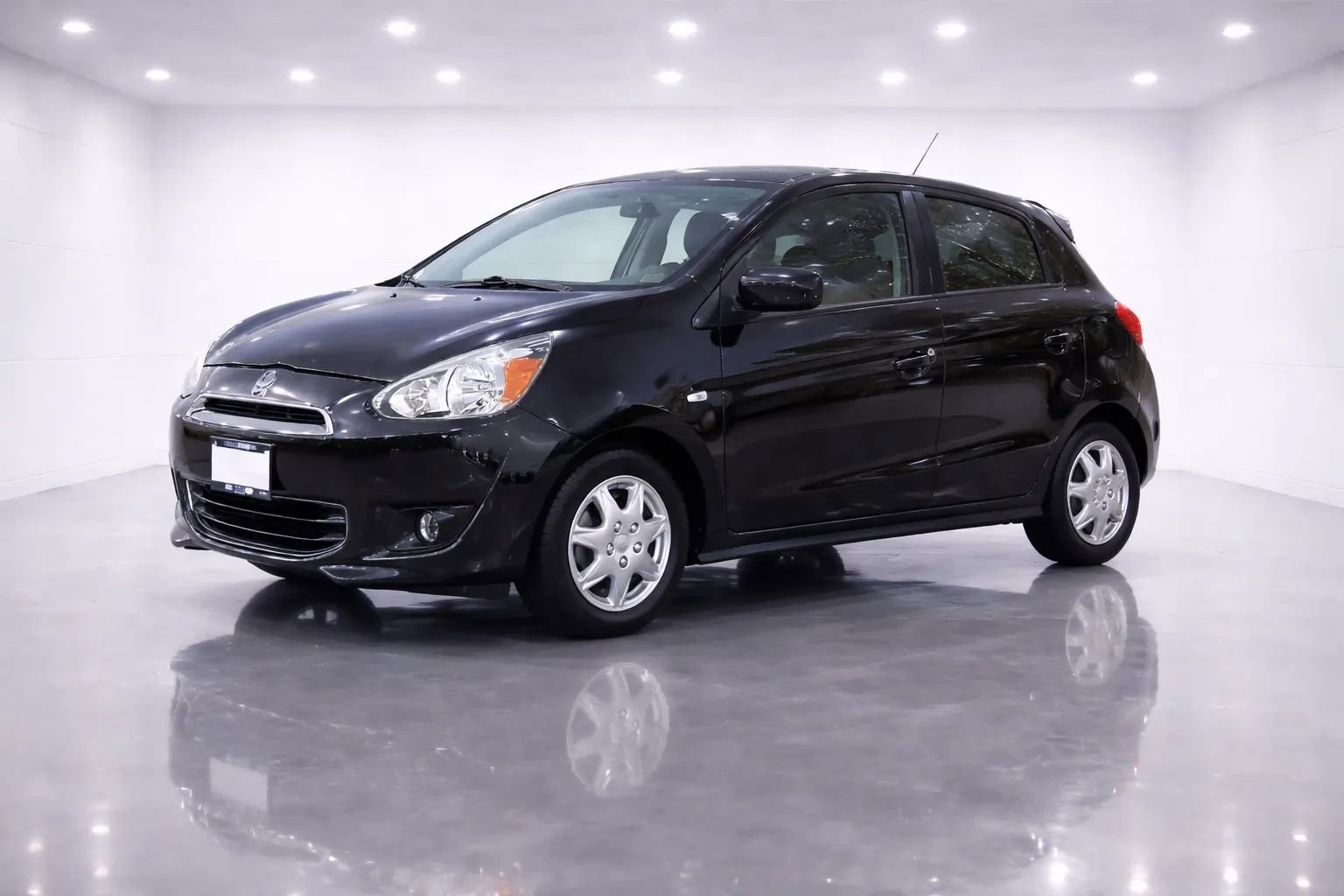 Used 2015 Mitsubishi Mirage DE image 1
