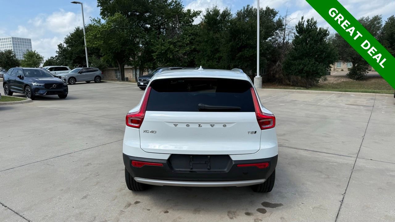 Used 2019 Volvo XC40 T5 Momentum AWD/4WD image 6