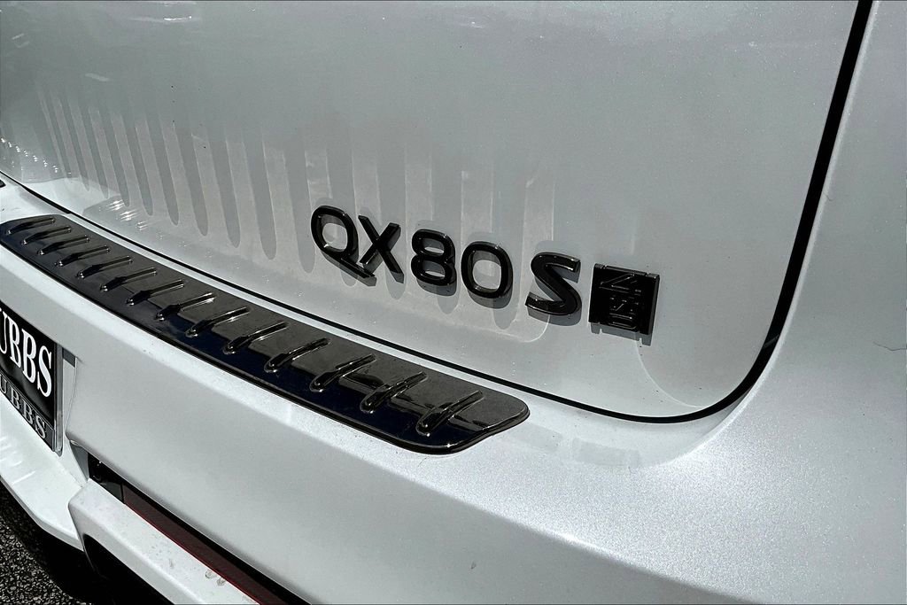New 2026 INFINITI QX80 4WD w/ Sport Exterior Package image 45